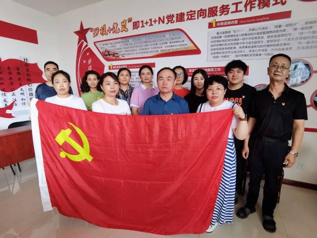 宝妈们都是怎么给宝宝选择奶粉的？游戏画面